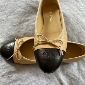 Classic Chanel ballet flats